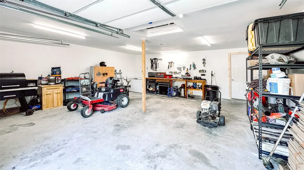 205 Mountain View Drive Victor MT 59875