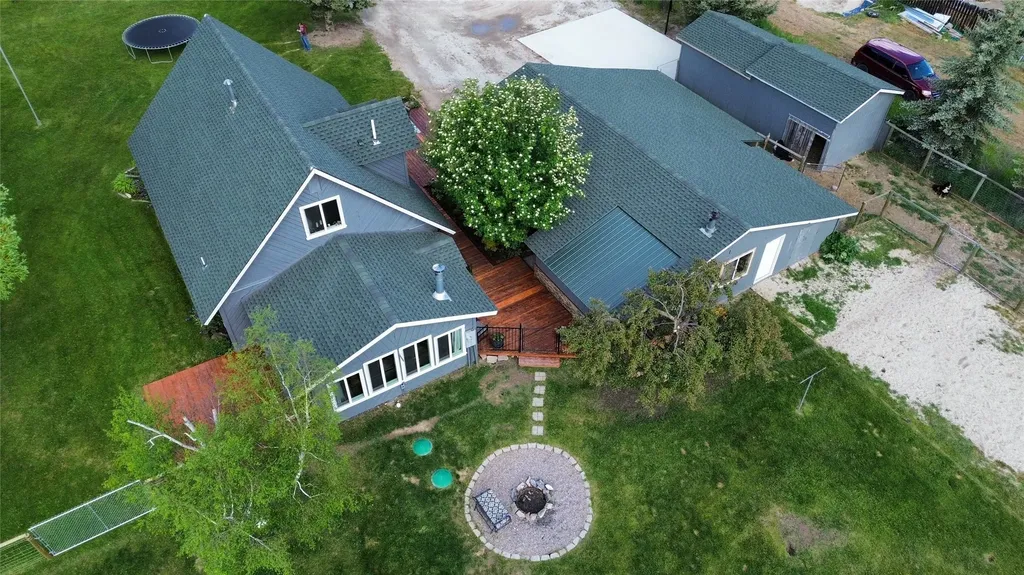 205 Mountain View Drive Victor MT 59875