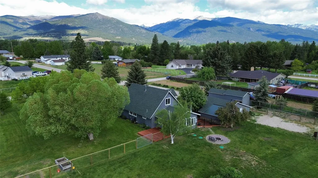 205 Mountain View Drive Victor MT 59875