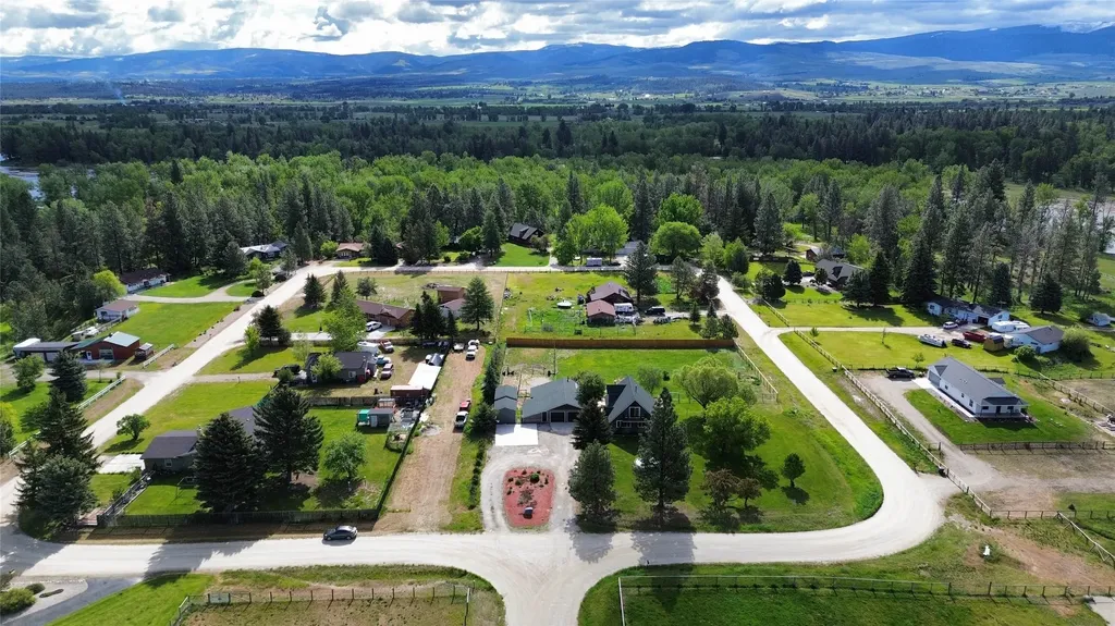 205 Mountain View Drive Victor MT 59875
