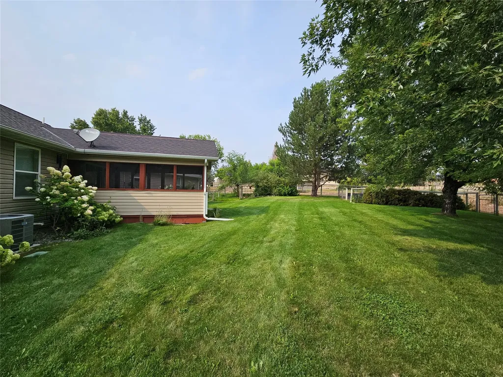 486 Ryans Way Corvallis MT 59828