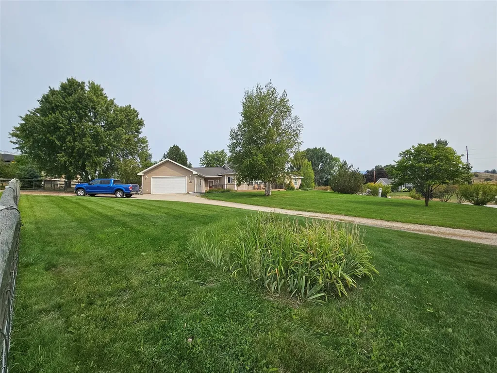 486 Ryans Way Corvallis MT 59828