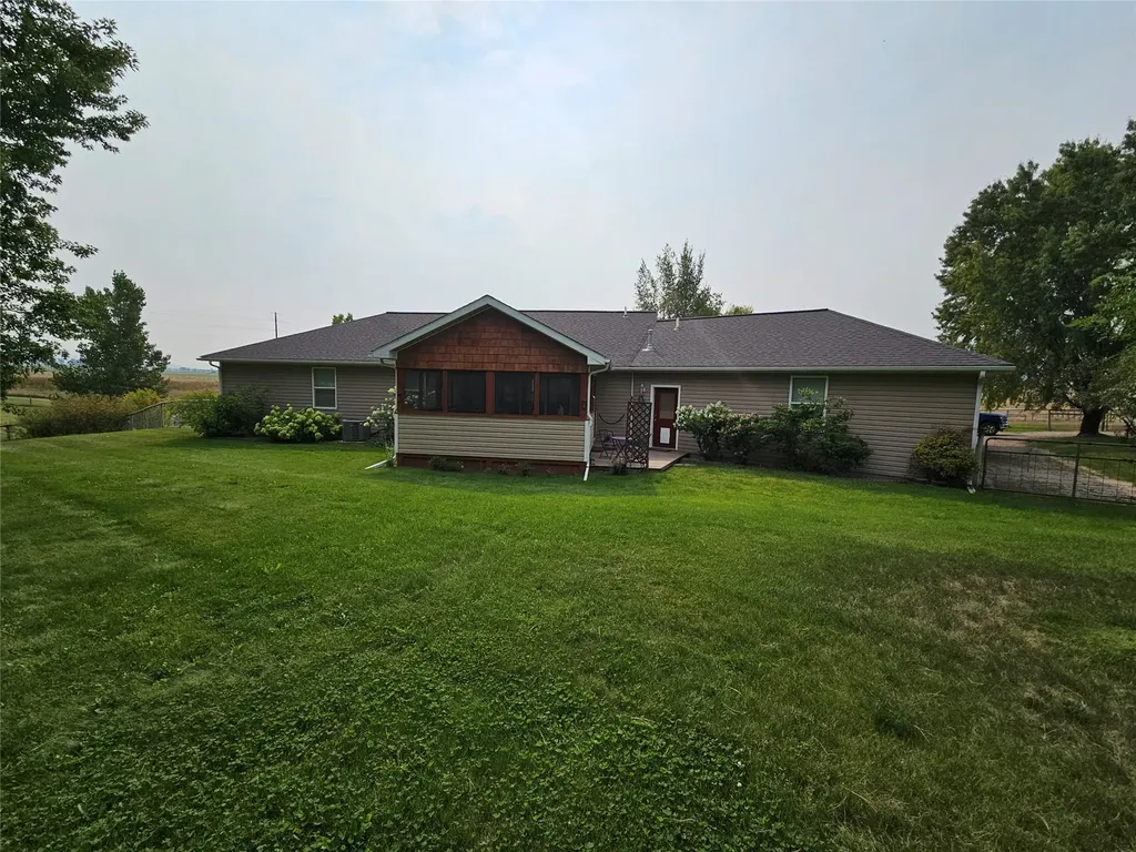 486 Ryans Way Corvallis MT 59828