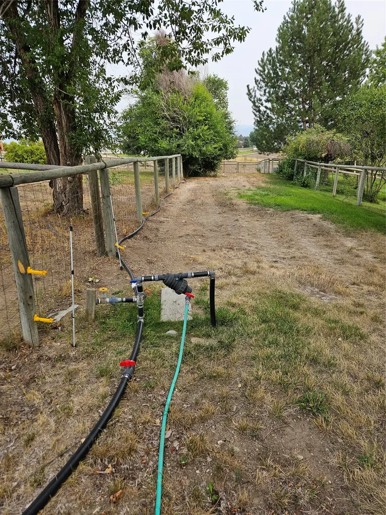 486 Ryans Way Corvallis MT 59828