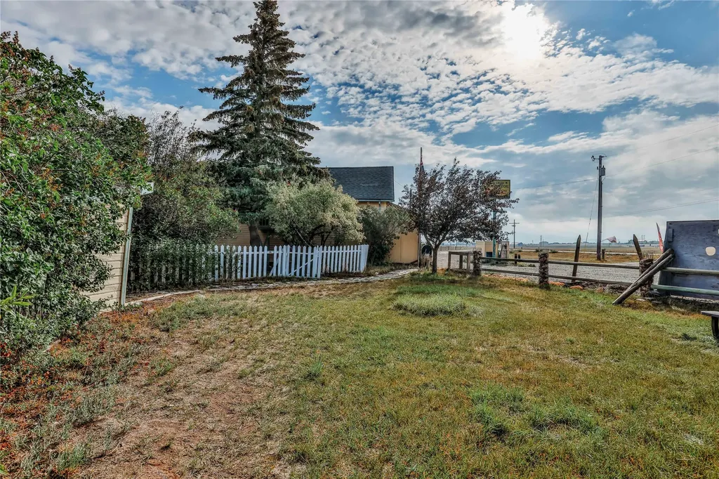 8703 Lincoln Road W Canyon Creek MT 59633