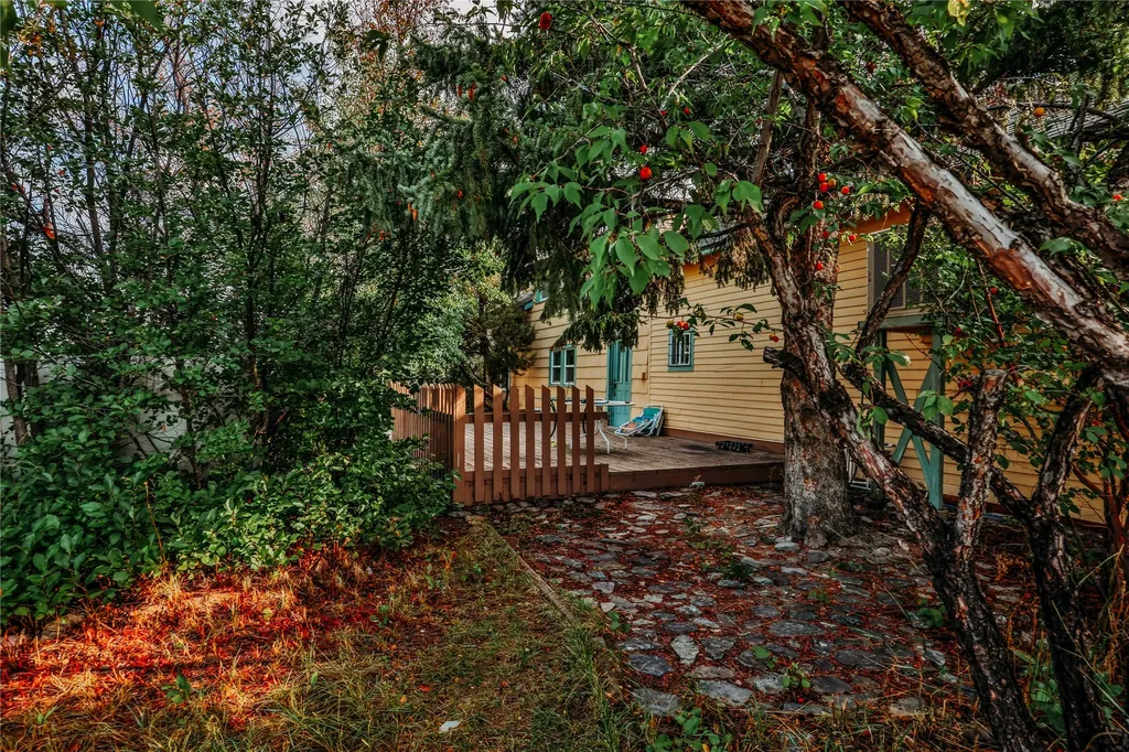 8703 Lincoln Road W Canyon Creek MT 59633