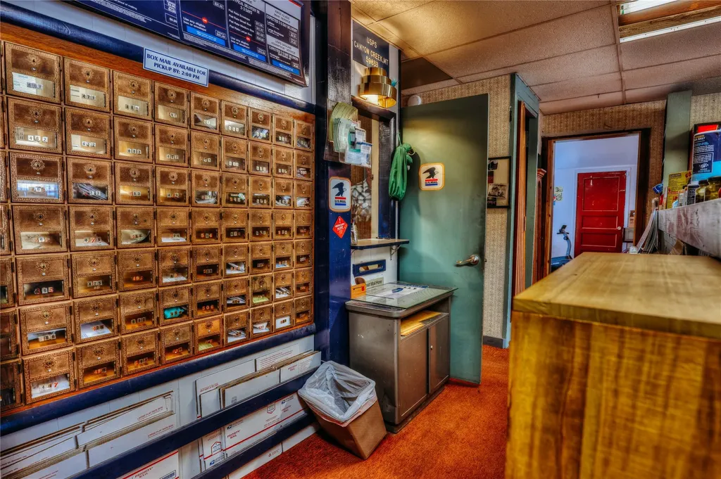 8703 Lincoln Road W Canyon Creek MT 59633