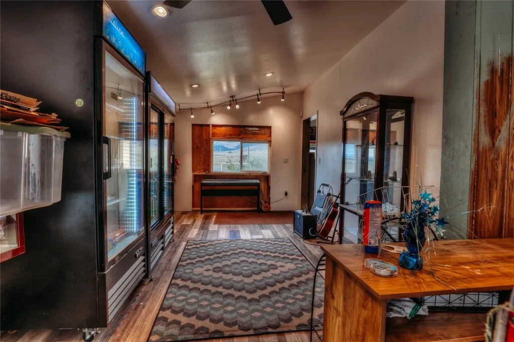 8703 Lincoln Road W Canyon Creek MT 59633