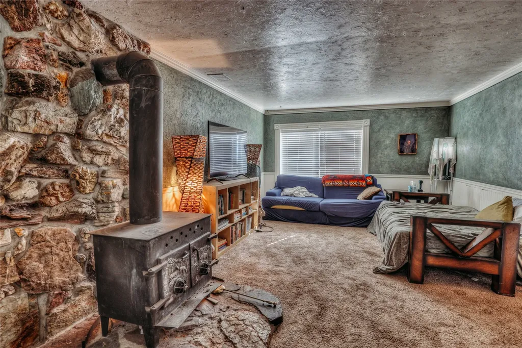 8703 Lincoln Road W Canyon Creek MT 59633