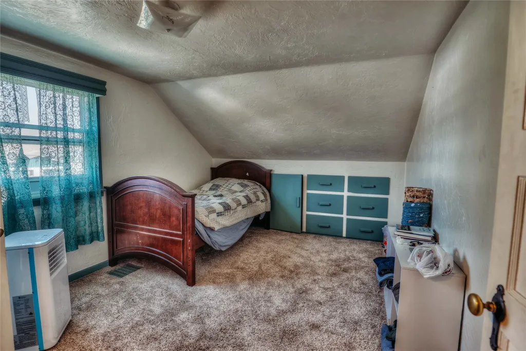 8703 Lincoln Road W Canyon Creek MT 59633