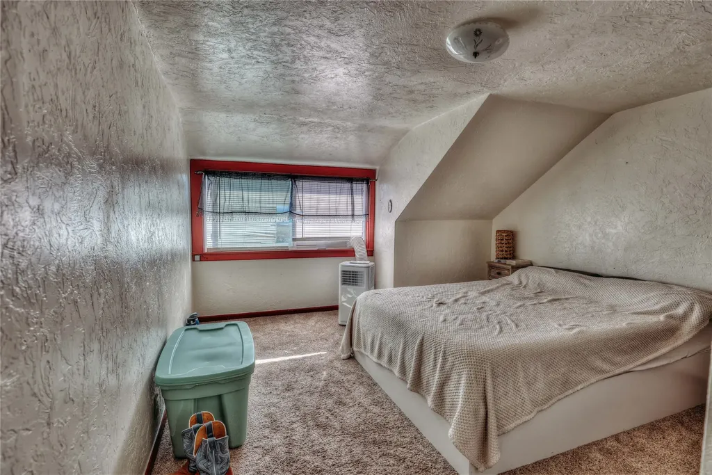 8703 Lincoln Road W Canyon Creek MT 59633