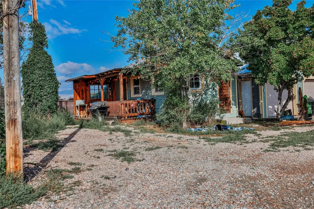 8703 Lincoln Road W Canyon Creek MT 59633