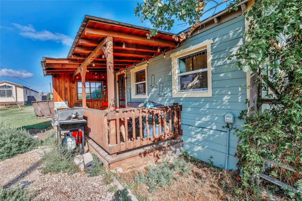 8703 Lincoln Road W Canyon Creek MT 59633