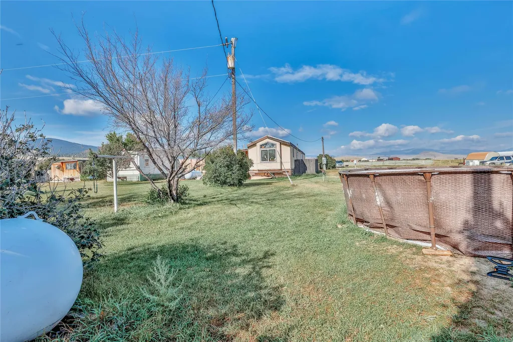 8703 Lincoln Road W Canyon Creek MT 59633