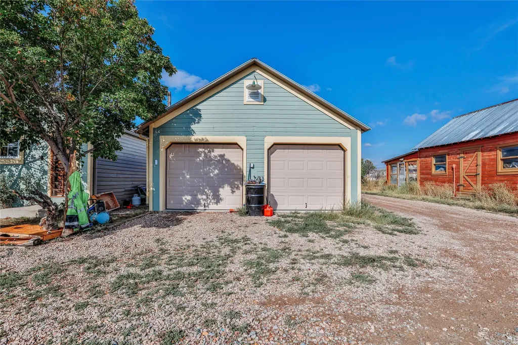 8703 Lincoln Road W Canyon Creek MT 59633
