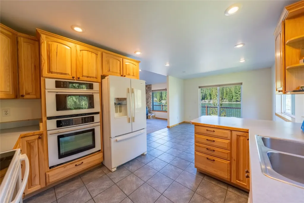 1268 Hunts Mill Road Troy MT 59935