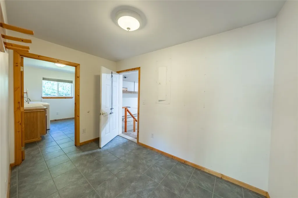 1268 Hunts Mill Road Troy MT 59935
