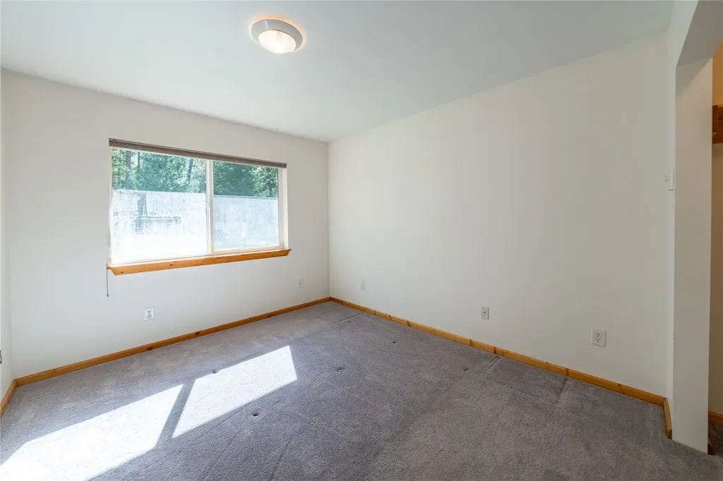 1268 Hunts Mill Road Troy MT 59935