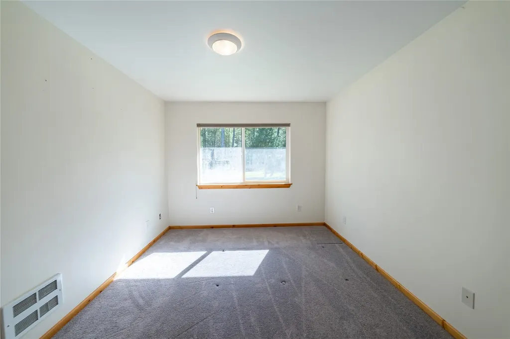 1268 Hunts Mill Road Troy MT 59935