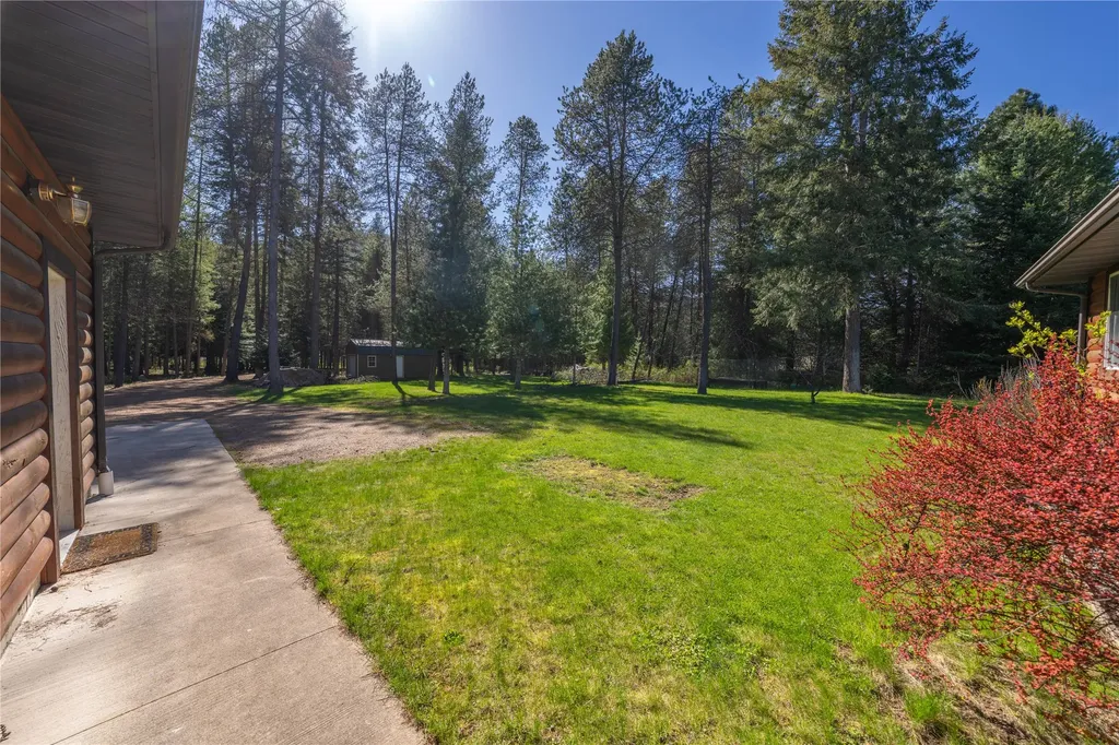 1268 Hunts Mill Road Troy MT 59935