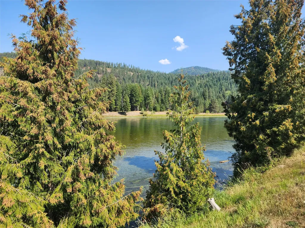 1268 Hunts Mill Road Troy MT 59935