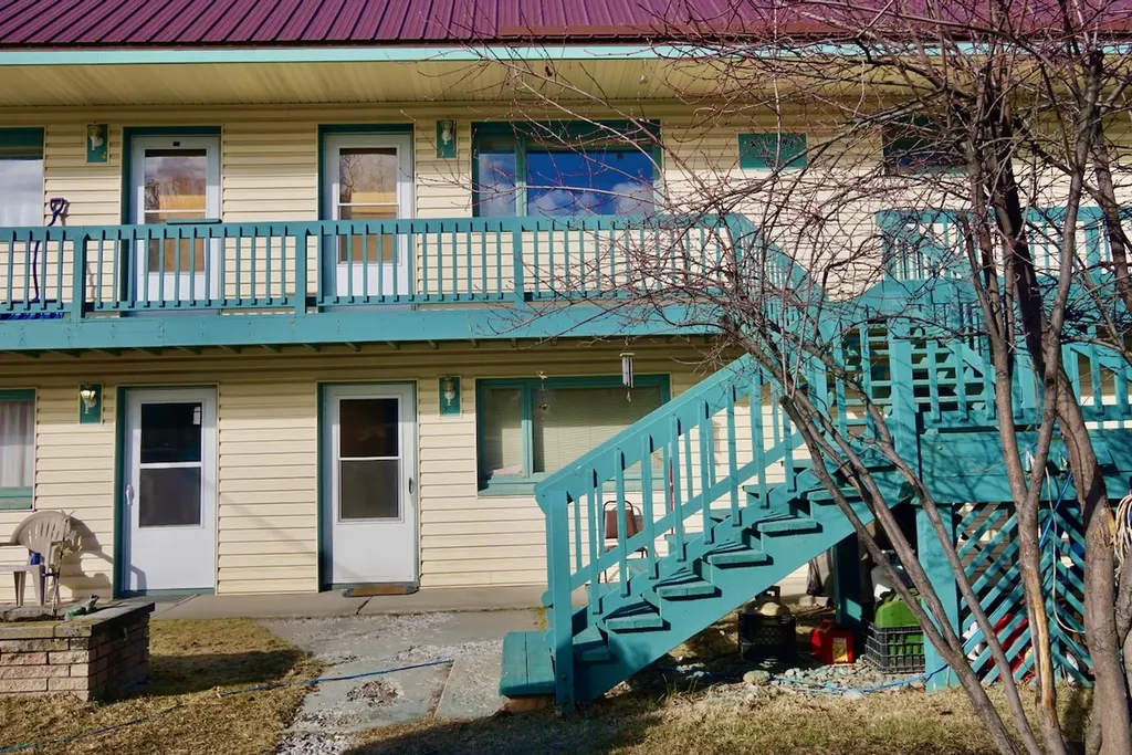 575 9th Street Eureka MT 59917