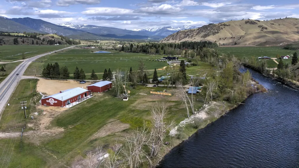 125 & 139 Hannon Lane Darby MT 59829