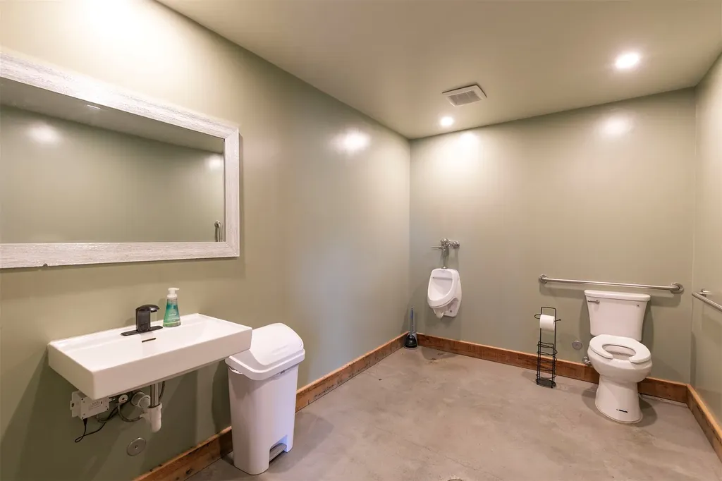 125 & 139 Hannon Lane Darby MT 59829