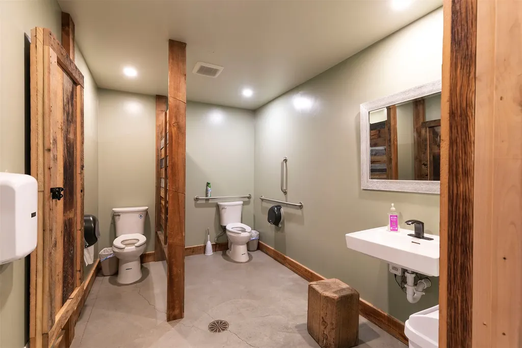 125 & 139 Hannon Lane Darby MT 59829