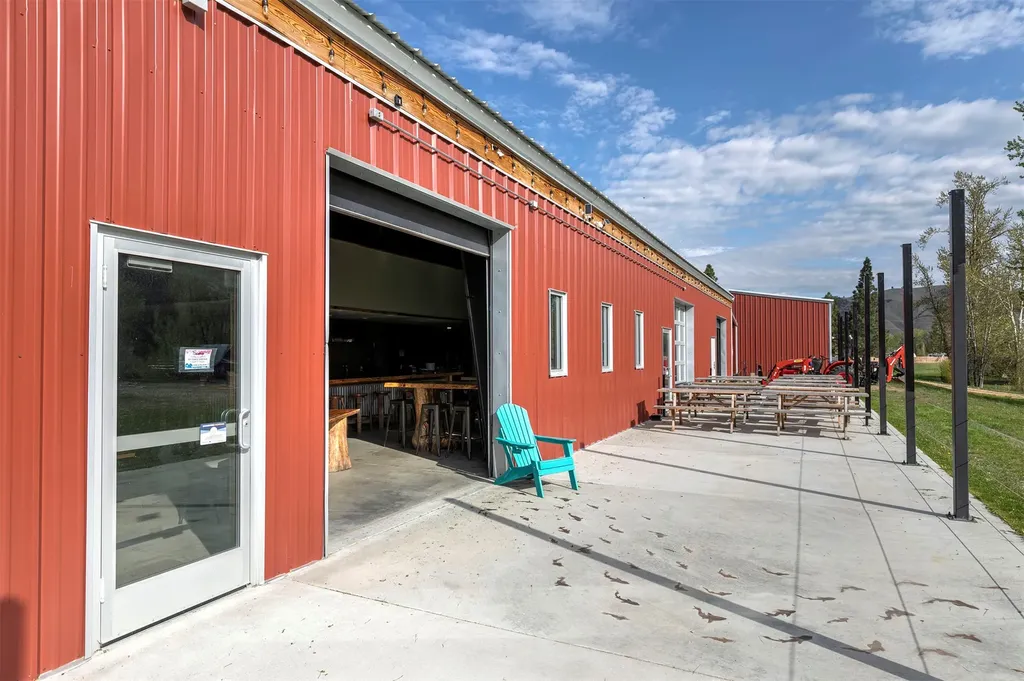 125 & 139 Hannon Lane Darby MT 59829