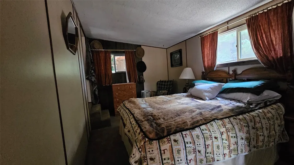 4447 Snow Fleury Lane Lincoln MT 59639
