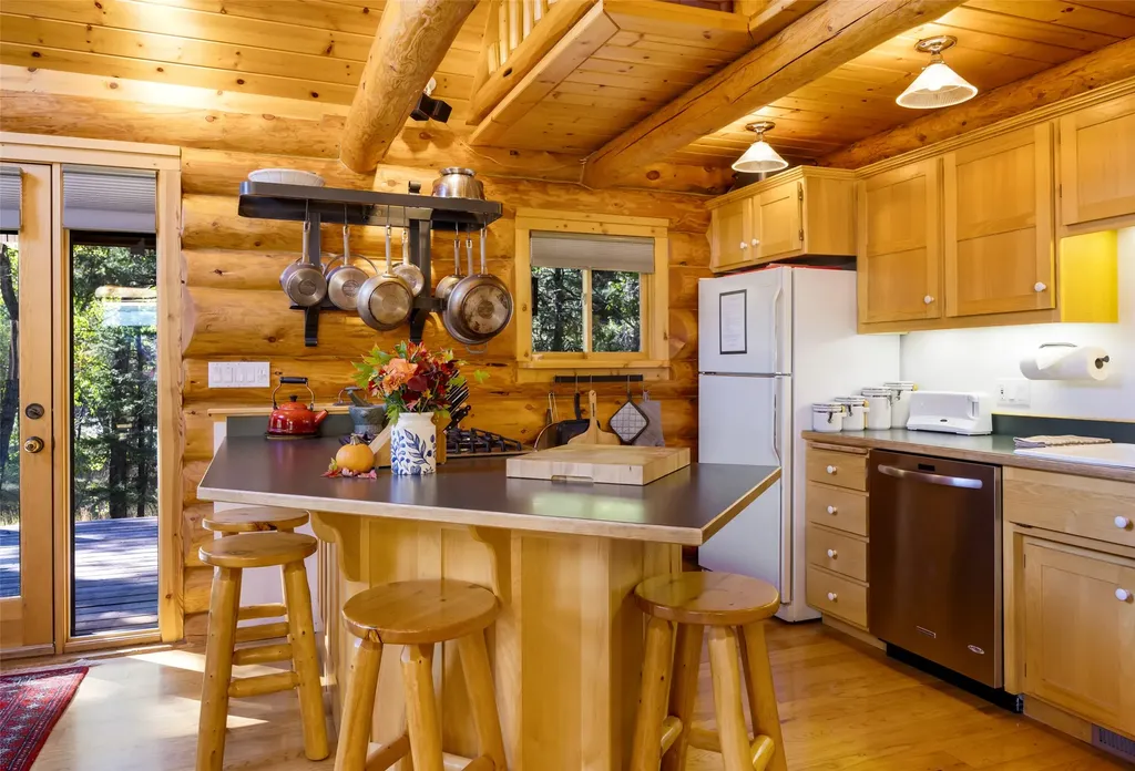 4 Ida Court Clinton MT 59825