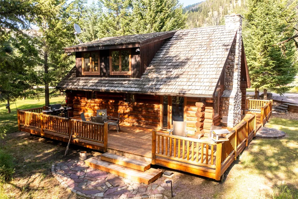4 Ida Court Clinton MT 59825