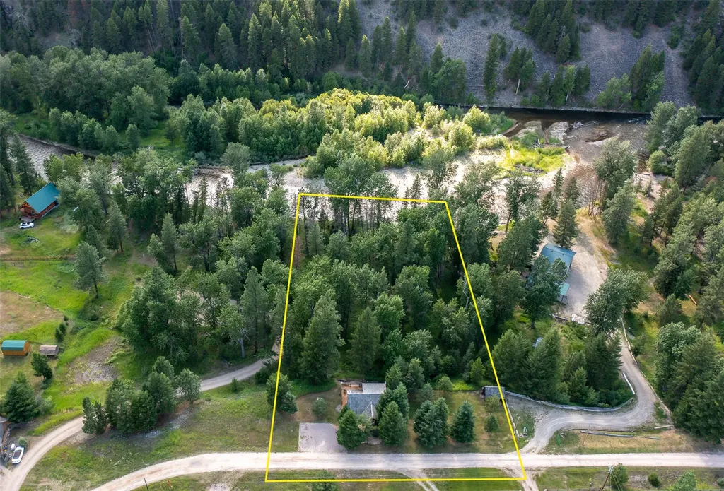 4 Ida Court Clinton MT 59825