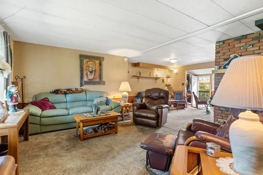 1204 Ambrose Creek Road Stevensville MT 59870