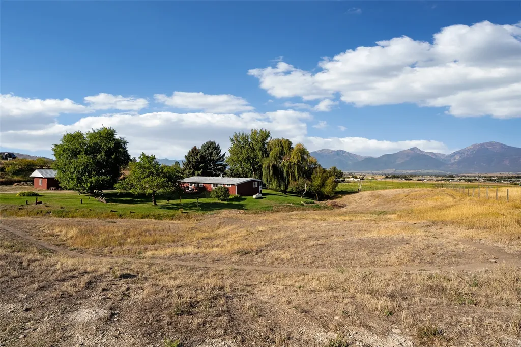 1204 Ambrose Creek Road Stevensville MT 59870