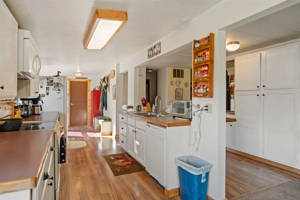 1204 Ambrose Creek Road Stevensville MT 59870