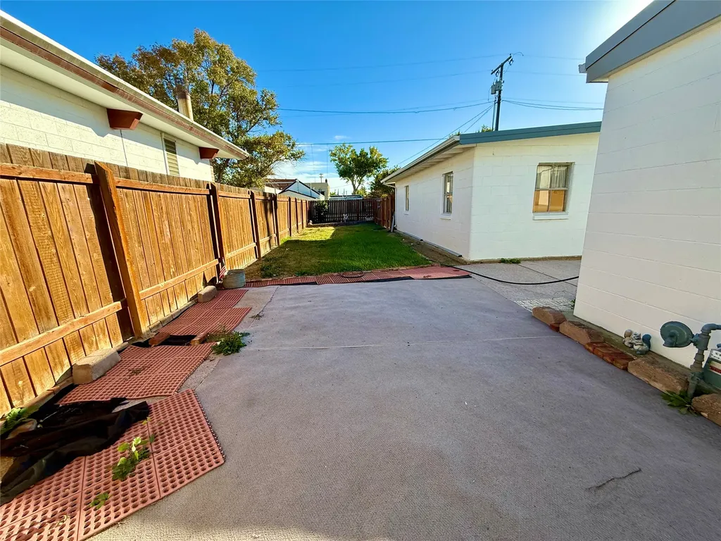 127 Main Street Chester MT 59522