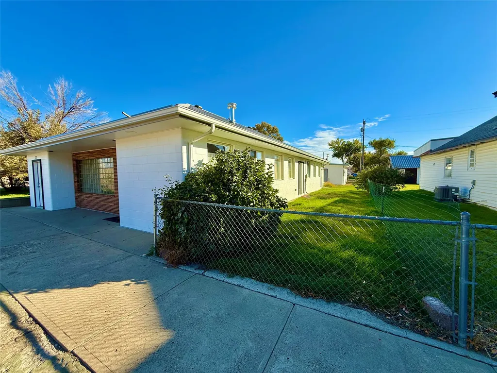 127 Main Street Chester MT 59522