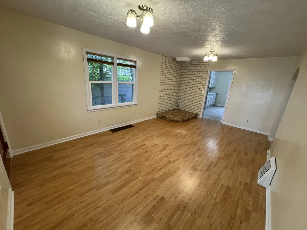 334 4th Avenue SE Cut Bank MT 59427