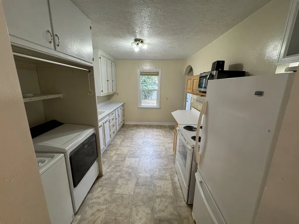 334 4th Avenue SE Cut Bank MT 59427
