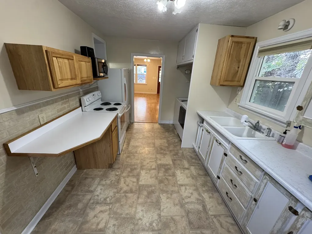 334 4th Avenue SE Cut Bank MT 59427