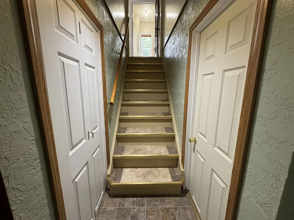 334 4th Avenue SE Cut Bank MT 59427