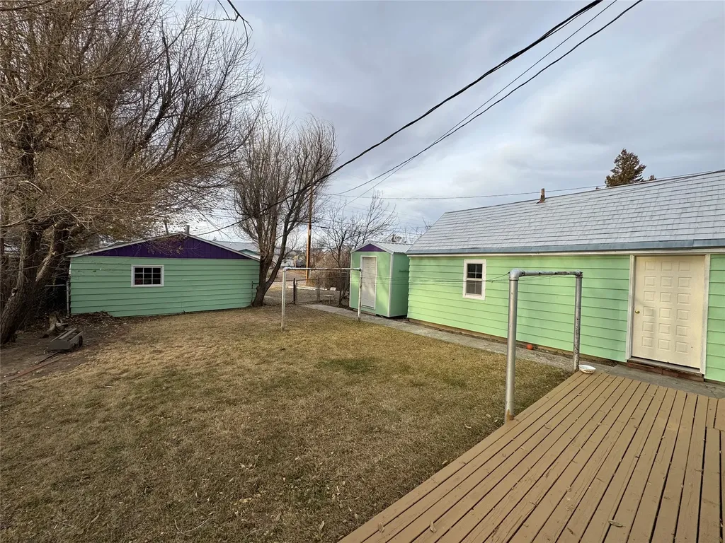 334 4th Avenue SE Cut Bank MT 59427