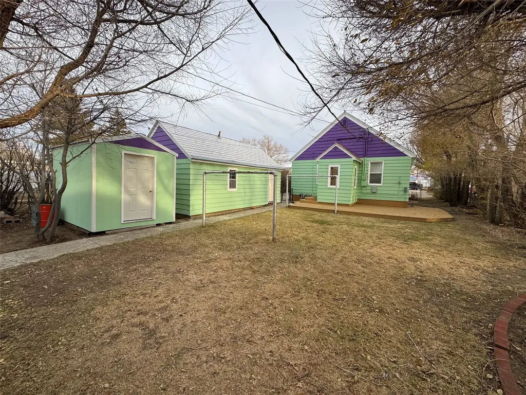 334 4th Avenue SE Cut Bank MT 59427