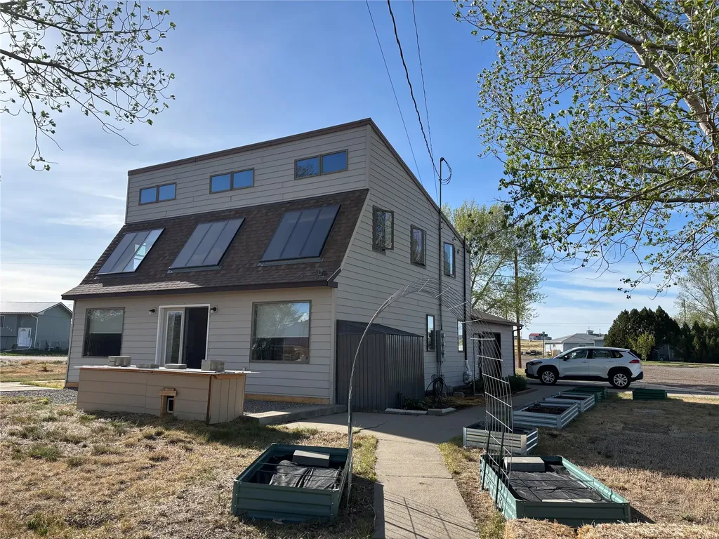 237 5th Avenue NE Cut Bank MT 59427