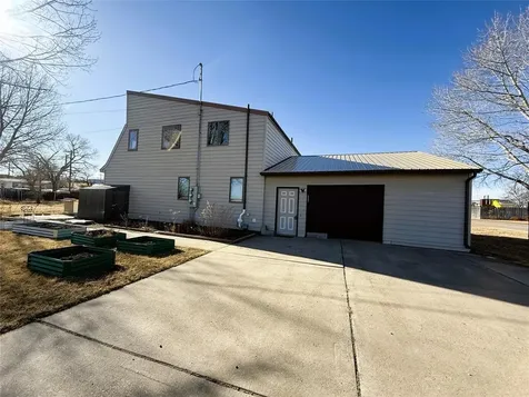 237 5TH Avenue NE Cut Bank MT 59427