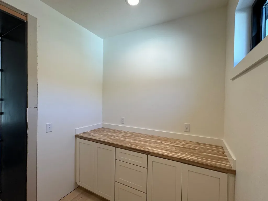 9883 Hatton Lane Lolo MT 59847