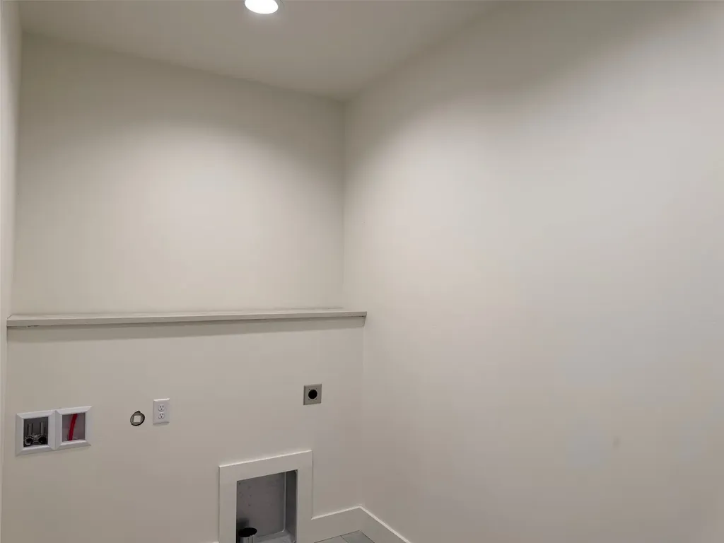9883 Hatton Lane Lolo MT 59847
