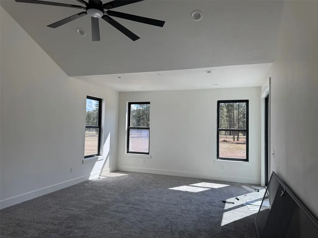 9883 Hatton Lane Lolo MT 59847